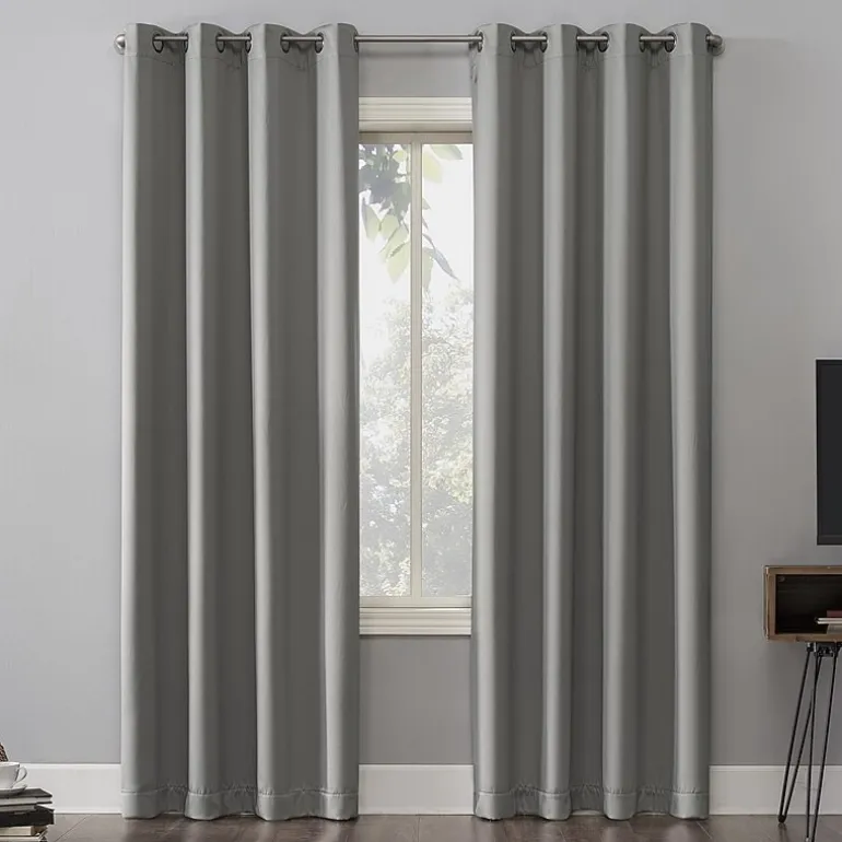 Sun Zero Oslo Grommet Top Energy Saving 100% Blackout Single Curtain Panel