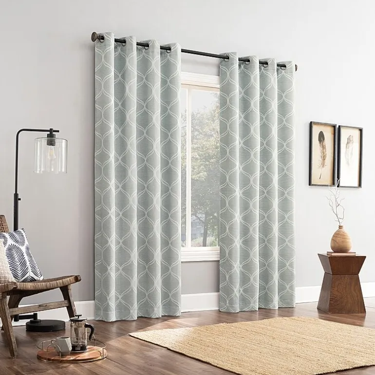 Sun Zero Tikal Woven Ogee Grommet Top Light-Filtering Single Curtain Panel