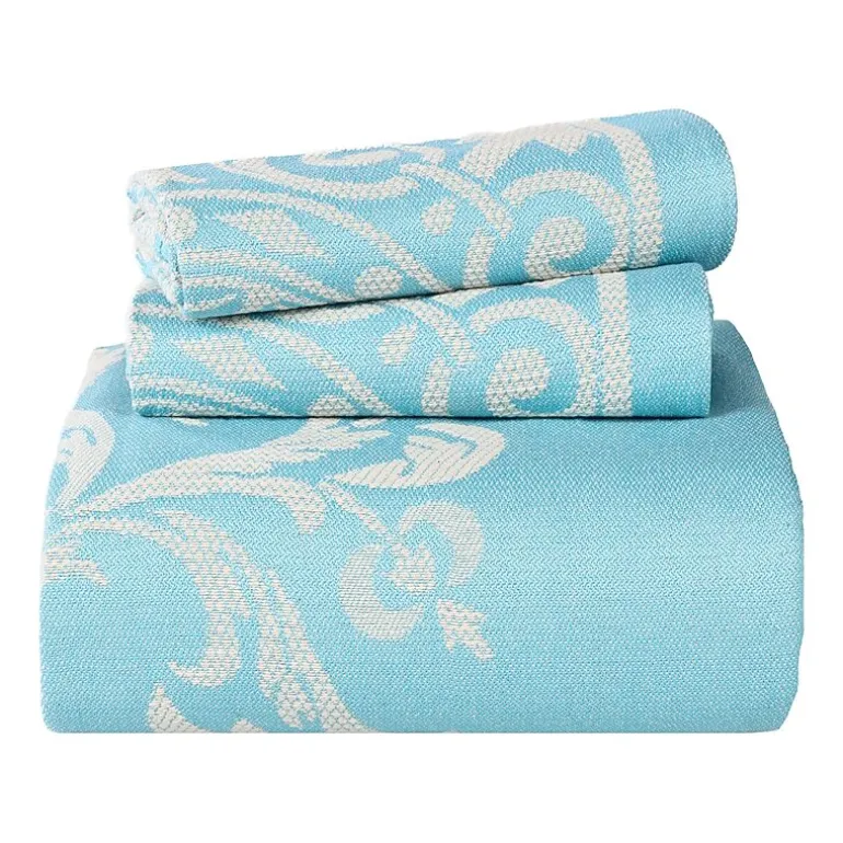 SUPERIOR® Adalie Medallion Cotton Poly Reversible Jacquard Bedspread
