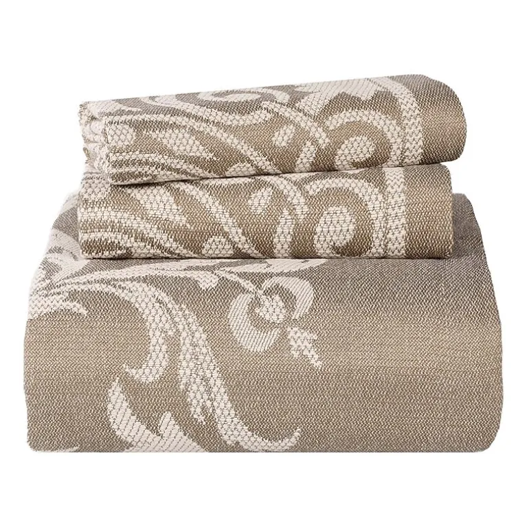 SUPERIOR® Adalie Medallion Cotton Poly Reversible Jacquard Bedspread