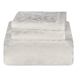 SUPERIOR® Adalie Medallion Cotton Poly Reversible Jacquard Bedspread