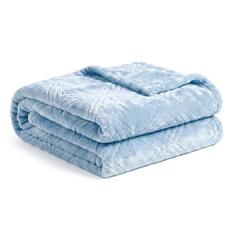 SUPERIOR® Alaska Diamond Quilted Polyester Fleece Multi-Use Throw