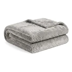 SUPERIOR® Alaska Diamond Quilted Polyester Fleece Multi-Use Throw