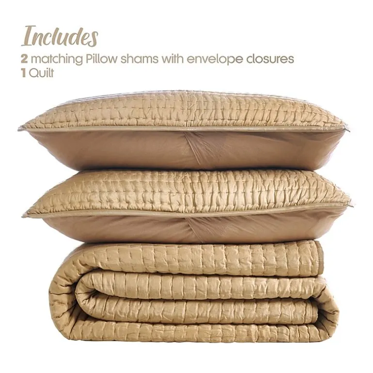 SUPERIOR® Bella Silk Handmade Luxury Quilt