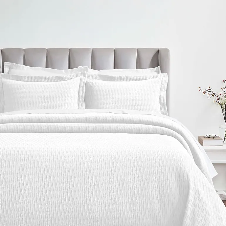 SUPERIOR® Calvert Cotton Lattice Geometric Jacquard Bedspread