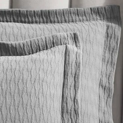 SUPERIOR® Calvert Cotton Lattice Geometric Jacquard Bedspread
