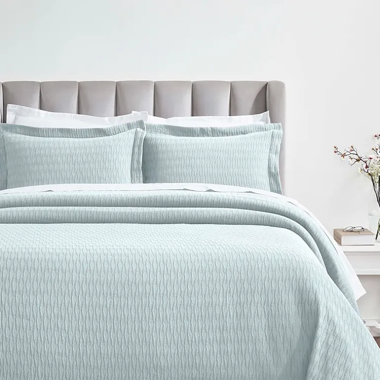 SUPERIOR® Calvert Cotton Lattice Geometric Jacquard Bedspread