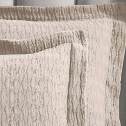 SUPERIOR® Calvert Cotton Lattice Geometric Jacquard Bedspread