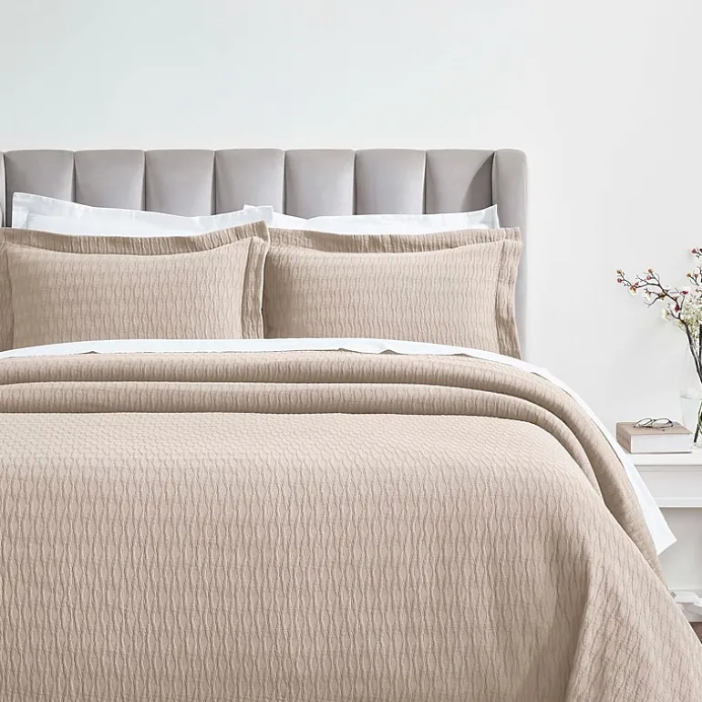 SUPERIOR® Calvert Cotton Lattice Geometric Jacquard Bedspread