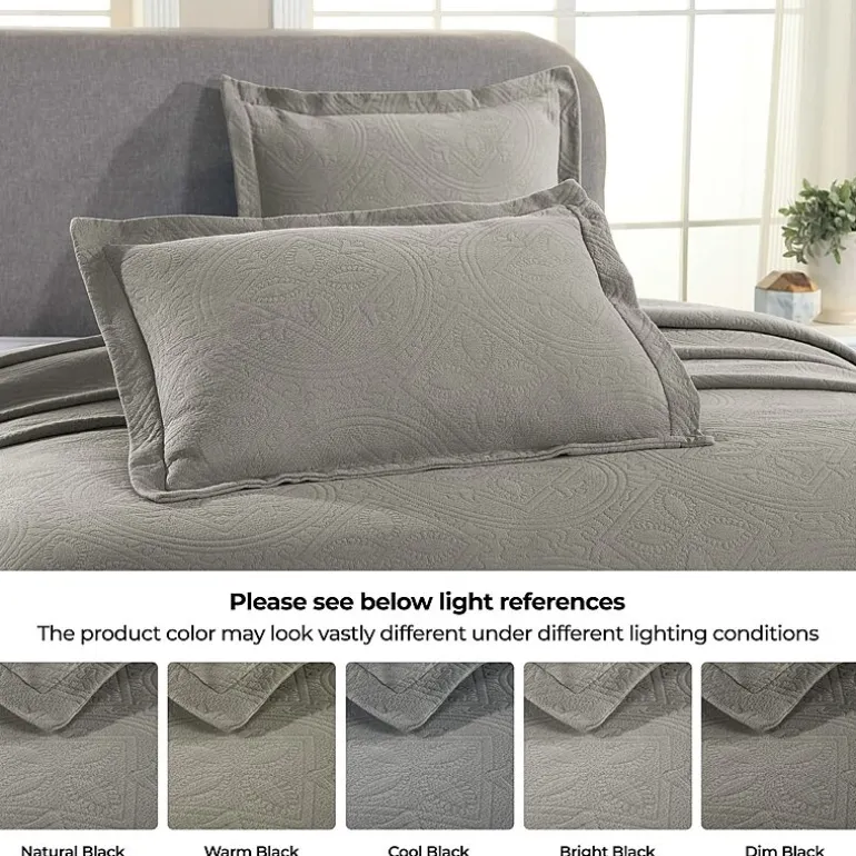 SUPERIOR® Celtic Circle Textured Woven Jacquard Bedspread with Shams