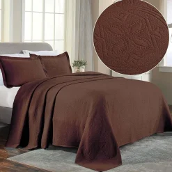 SUPERIOR® Celtic Circle Textured Woven Jacquard Bedspread with Shams
