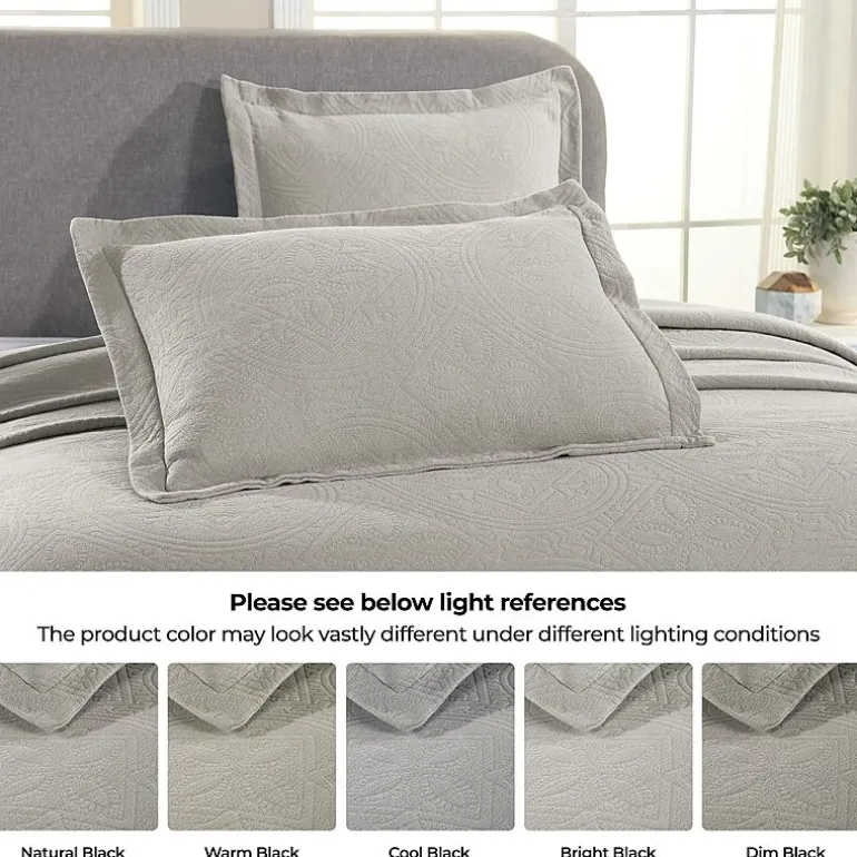 SUPERIOR® Celtic Circle Textured Woven Jacquard Bedspread with Shams
