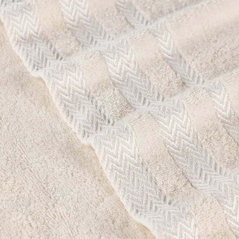 SUPERIOR® Hays Collection | 100% Cotton 3-pc. Quick Dry Solid Bath Towel Set