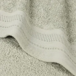 SUPERIOR® Honeycomb Collection | 100% Combed Cotton 4-pc. Quick Dry Bath Towel