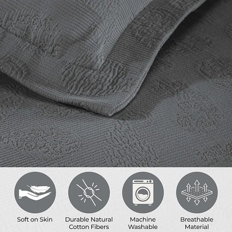 SUPERIOR® Paisley Lightweight Cotton Boho Print Bedspread