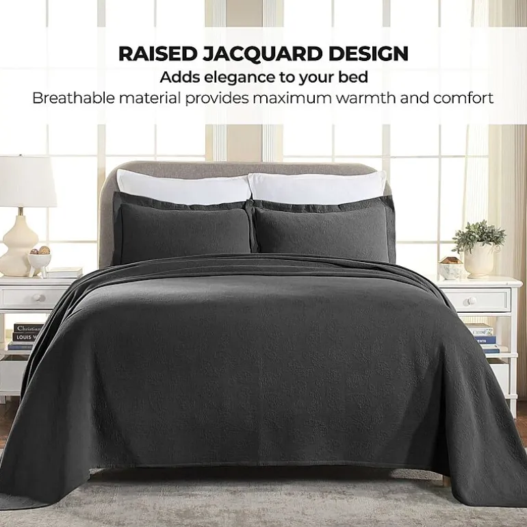 SUPERIOR® Paisley Lightweight Cotton Boho Print Bedspread