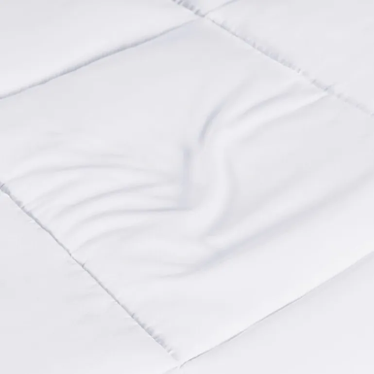 SUPERIOR® Solid All Season Plush Microfiber Down Alternative Hypoallergenic Comforter