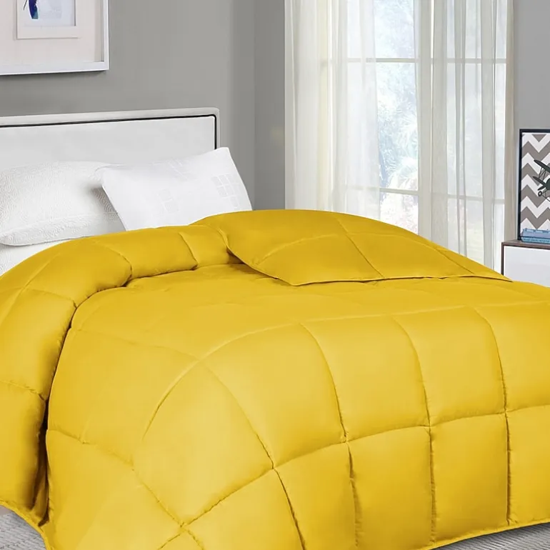 SUPERIOR® Solid All Season Plush Microfiber Down Alternative Hypoallergenic Comforter