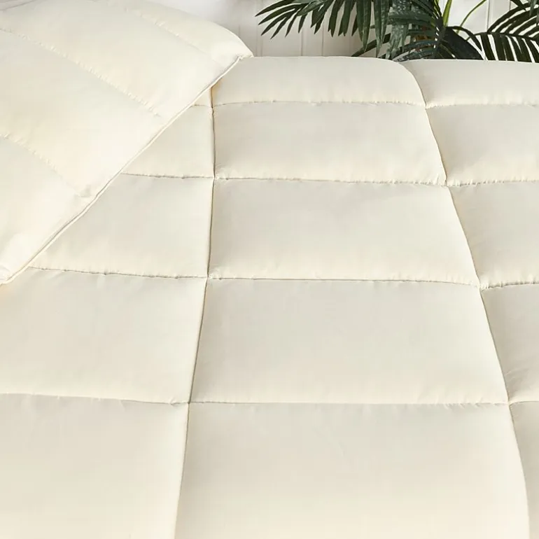 SUPERIOR® Solid All Season Plush Microfiber Down Alternative Hypoallergenic Comforter