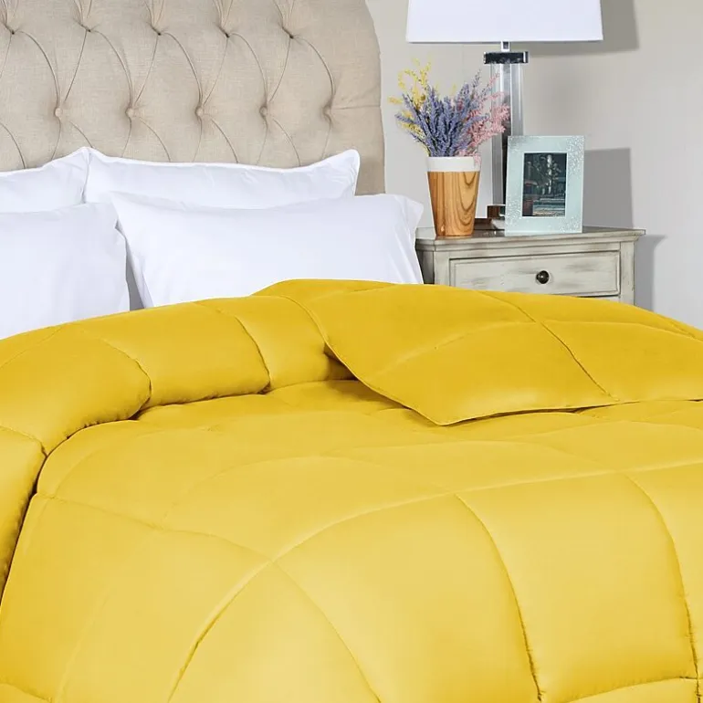 SUPERIOR® Solid All Season Plush Microfiber Down Alternative Hypoallergenic Comforter