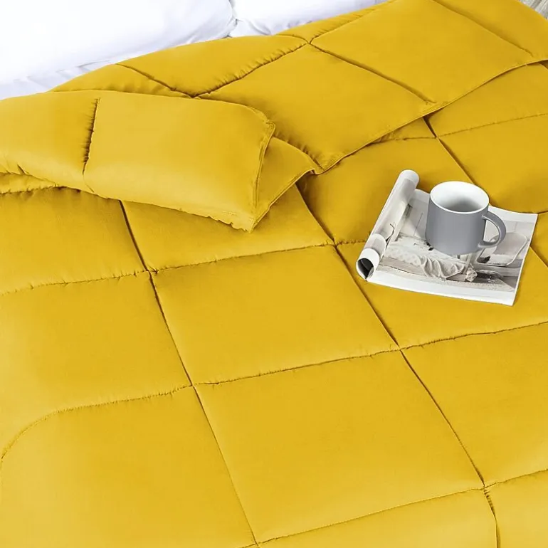 SUPERIOR® Solid All Season Plush Microfiber Down Alternative Hypoallergenic Comforter