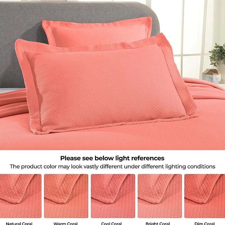 SUPERIOR® Solitaire Diamond Matelasse Geometric Jacquard Bedspread