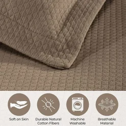 SUPERIOR® Solitaire Diamond Matelasse Geometric Jacquard Bedspread