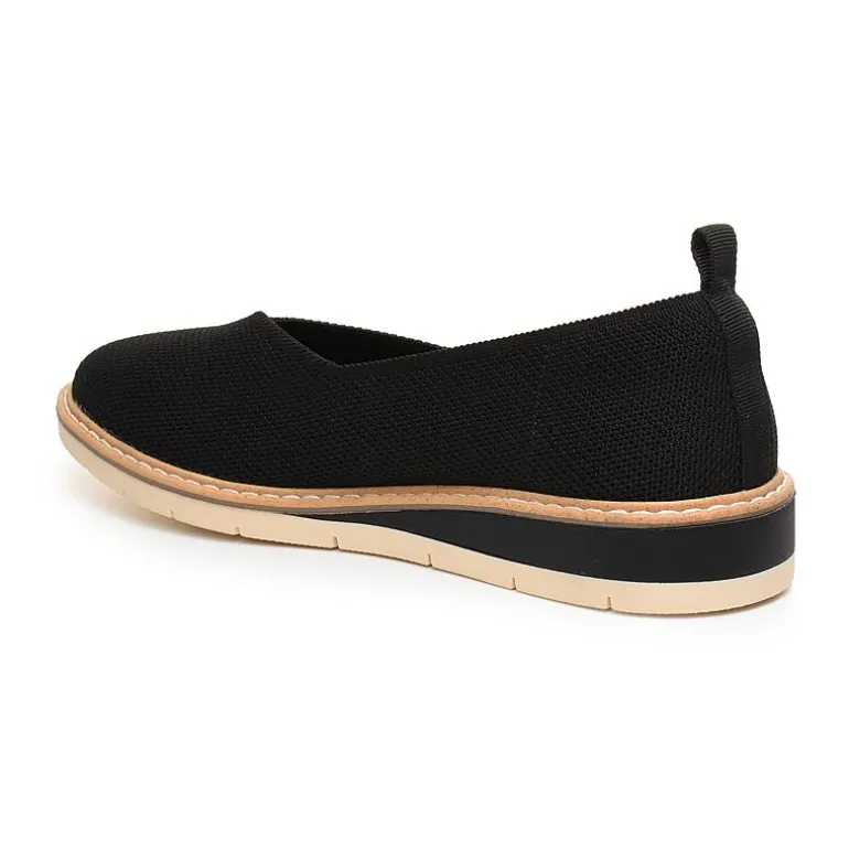 TARYN by TARYN ROSE Spiller Womens Almond Closed Toe Loafers