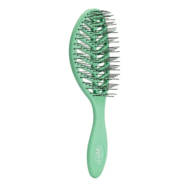 The Wet Brush Go Green Speed Dry Detangler Brush