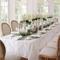 Threadmade Barcelona Jacquard Damask Tablecloth