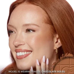 Too Faced Chocolate Soleil Blurring Matte Bronzer