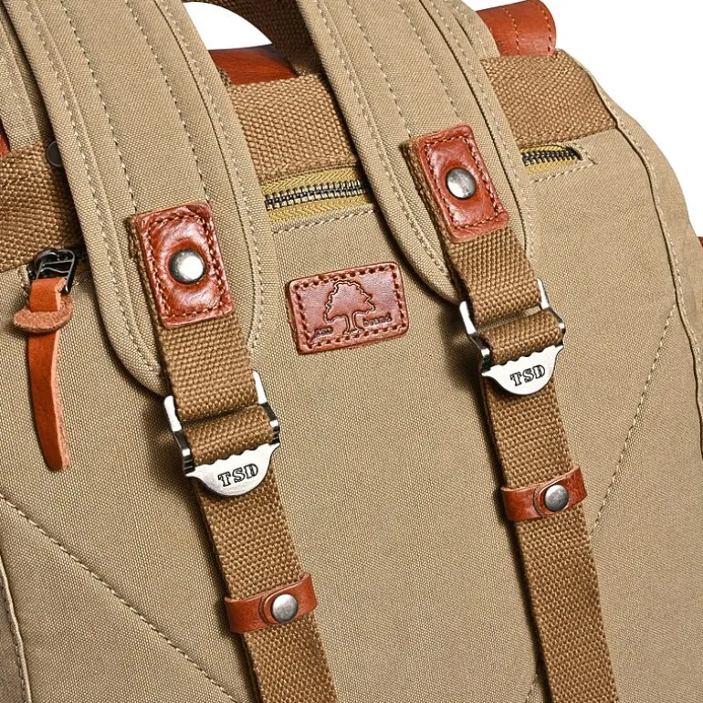 TSD Brand Hosta Valley Unisex Adult Backpack