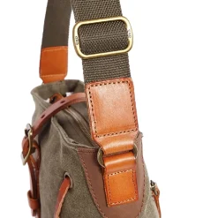 TSD Brand Redwood Crossbody Messenger Bag