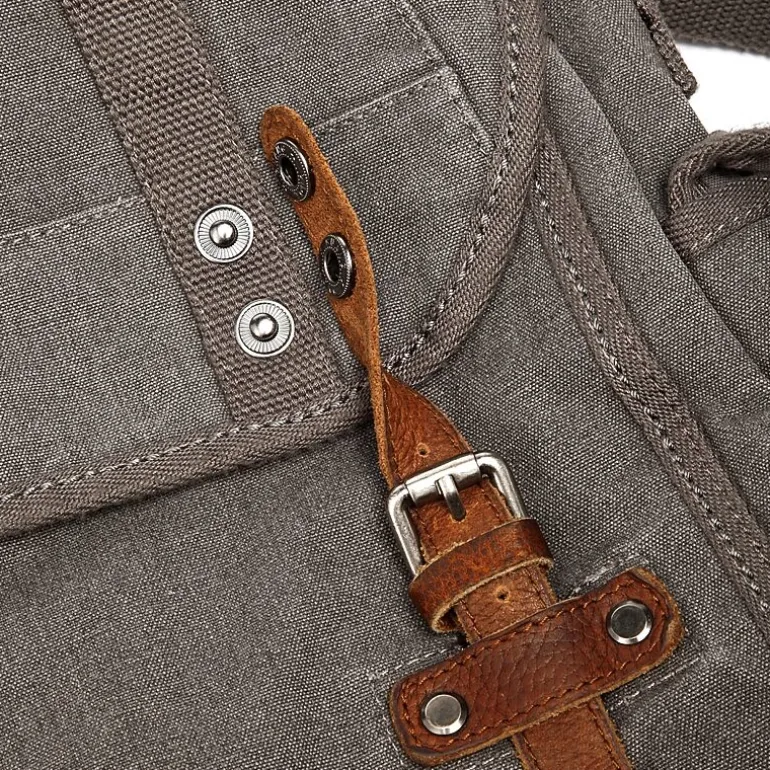 TSD Brand Silver Road Messenger Messenger Bag