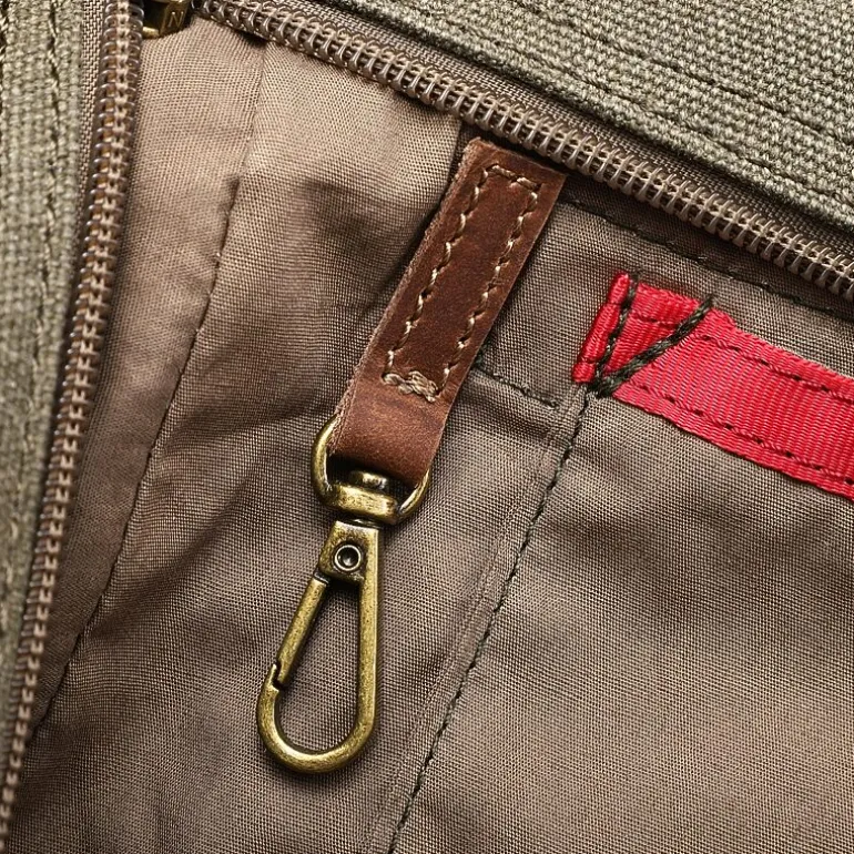 TSD Brand Turtle Ridge Mail Messenger Bag