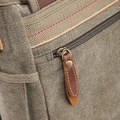 Turtle Ridge 4-Pocket Crossbody