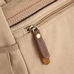 Turtle Ridge 4-Pocket Crossbody