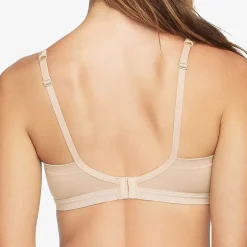 Warners® Easy Does It® Underarm-Smoothing with Seamless Stretch Wireless Lightly Lined Comfort Bra RM3911A