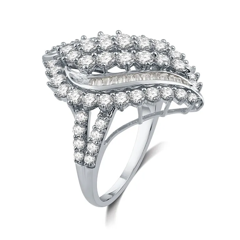 Womens 3 CT. T.W. Natural White Diamond 10K Gold Cluster Cocktail Ring