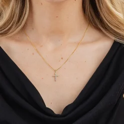 Womens 1/4 CT. T.W. Natural White Diamond 14K Gold Cross 18 Inch Pendant Necklace