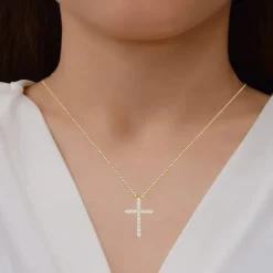 Womens 2 CT. T.W. Natural White Diamond 10K Gold Cross 18 Inch Pendant Necklace