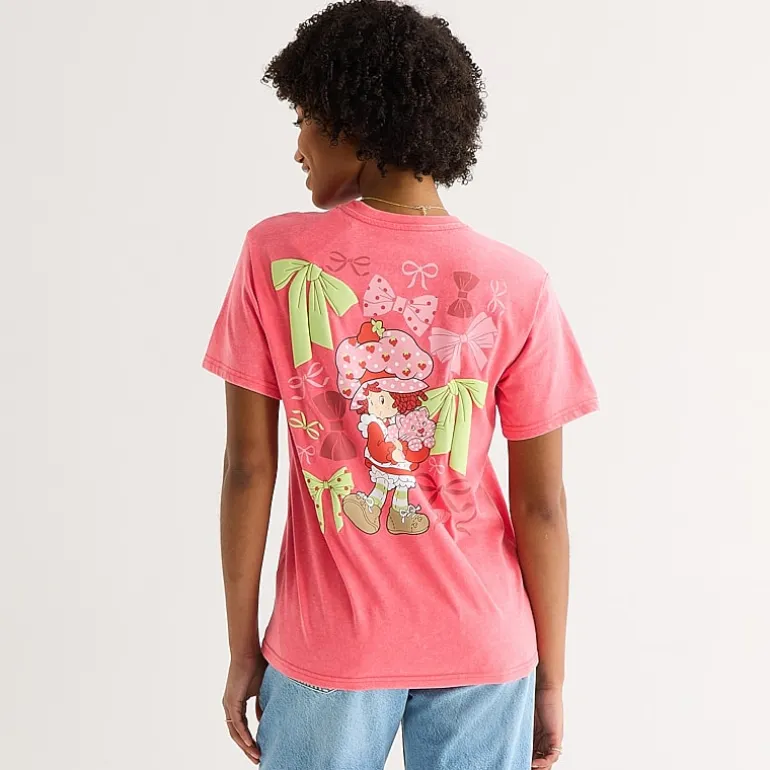 Womens Juniors Crew Neck Short Sleeve Regular Fit Strawberry Shortcake Graphic T-Shirt