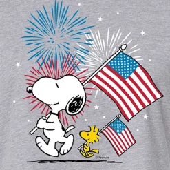 Woodstock Flag Cropped Womens Juniors Crew Neck Short Sleeve Regular Fit Peanuts Snoopy Graphic T-Shirt
