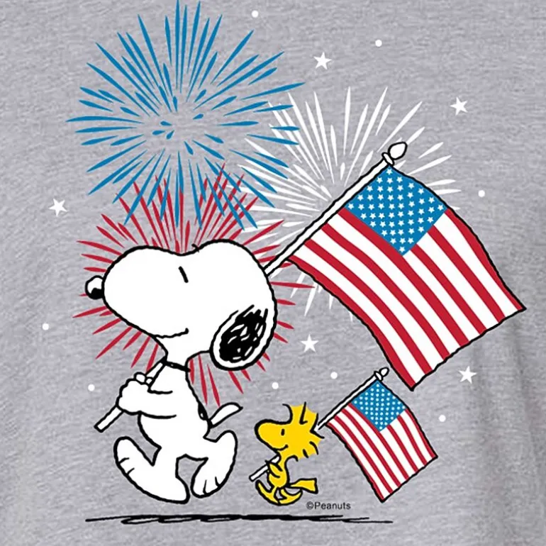 Woodstock Flag Cropped Womens Juniors Crew Neck Short Sleeve Regular Fit Peanuts Snoopy Graphic T-Shirt