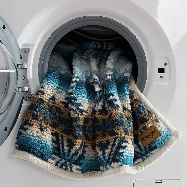 Wrangler Frontier Washable Throw