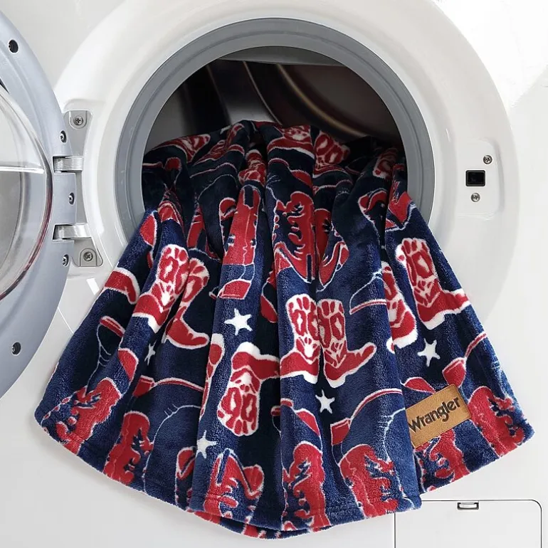 Wrangler Knockin' Boots 50x70 Washable Throw