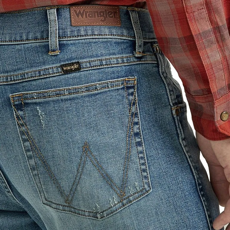 Wrangler® Mens Stretch Fabric Slim Fit Bootcut Jean