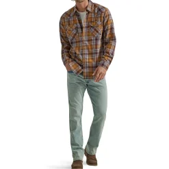Wrangler® Mens Stretch Fabric Slim Fit Bootcut Jean