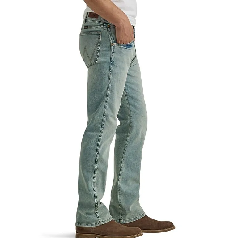 Wrangler® Mens Stretch Fabric Slim Fit Bootcut Jean