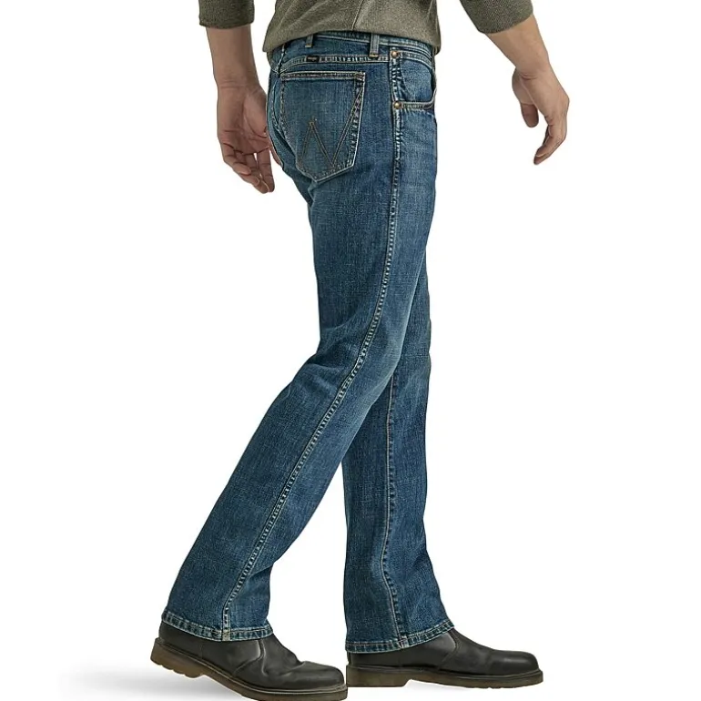 Wrangler® Mens Stretch Fabric Slim Fit Bootcut Jean